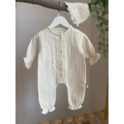 Dantel Detaylı Şapkalı Kız Bebek Tulum